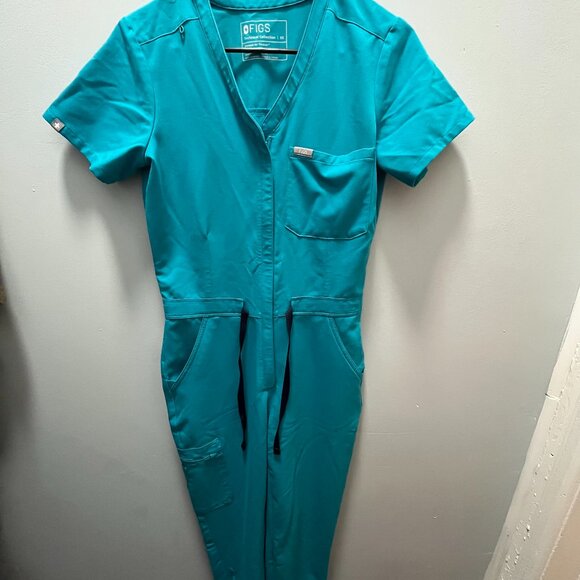 Figs Jumpsuit Scrubs - Picture 1 of 5